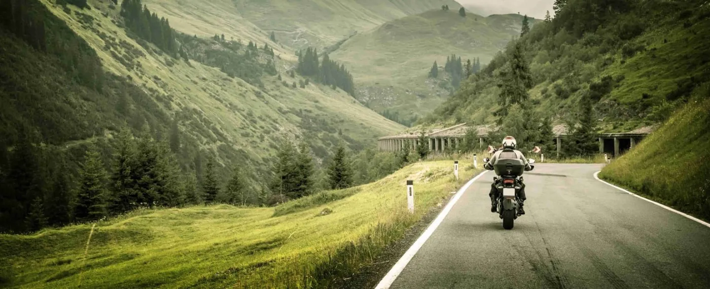 Seguro de Moto a Terceros con Asistencia